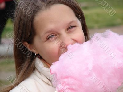 Sweet-tasting cotton wool