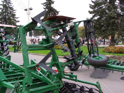 Cultivator