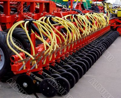 Cultivator