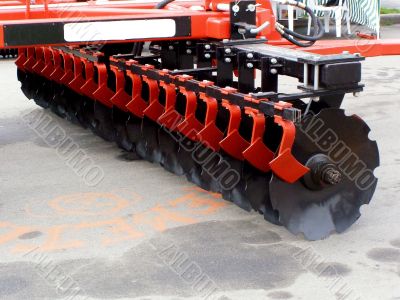 Cultivator