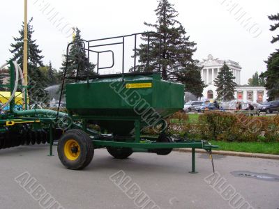 Cultivator