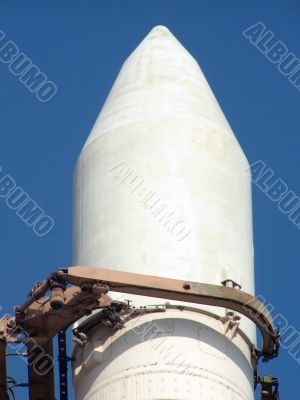 Rocket the East