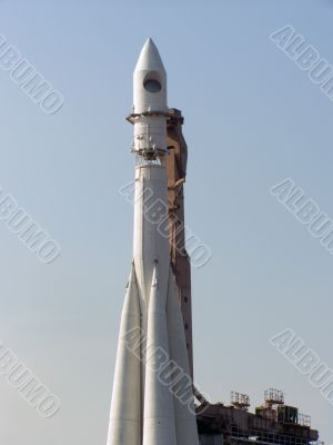 Rocket the East