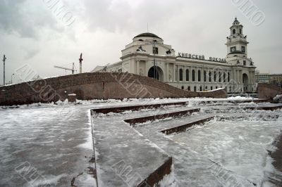 Kievsky station