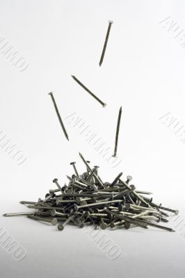 Falling nails