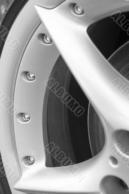 Wheel rim section