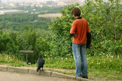 The trainer with black raven