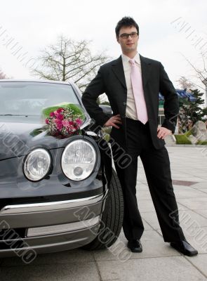 Man waiting for his date