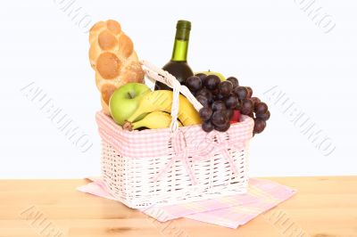 picnic basket