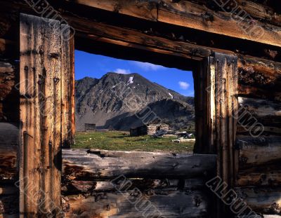 MN0037ColoradoGhostTown
