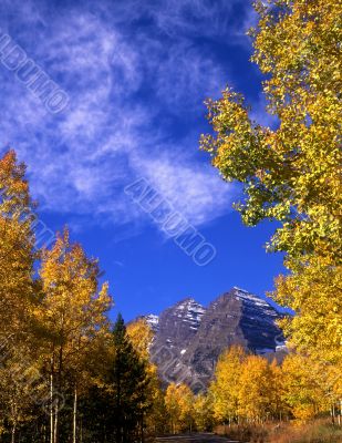 Maroon Bells Vert