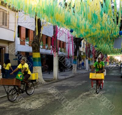 Street embellishment