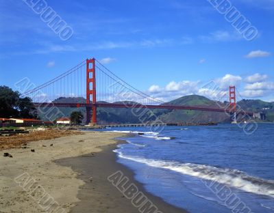 Golden Gate Bridge