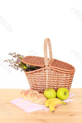 picnic basket