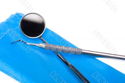 Dental mirror and surgical scrub 4