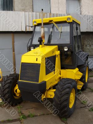 Tractor