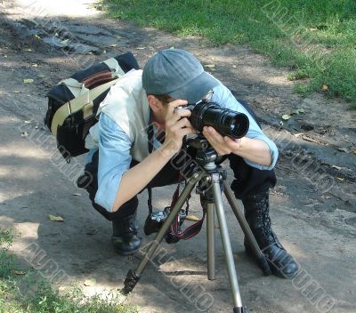 Outdoor photographer on the mission