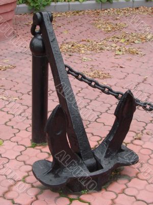 Metallic anchor of ocean vessel