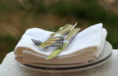 room service / restaurant
