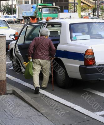 Taxi help......