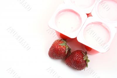 yogurt and strawberries