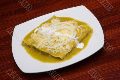 Tacos with green sauce.