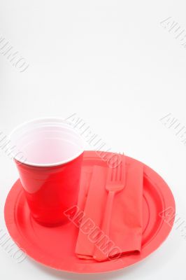 plastic dinnerware