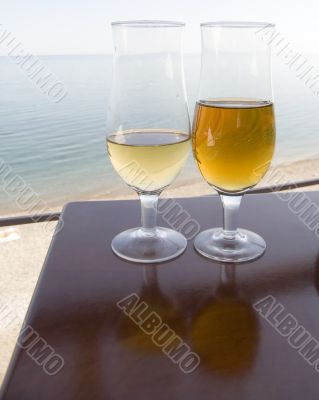 Two glasses with wine
