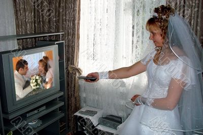 just married newlyweds