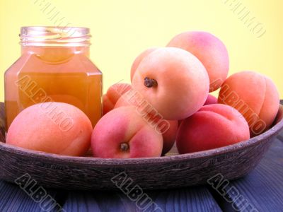 apricot jam