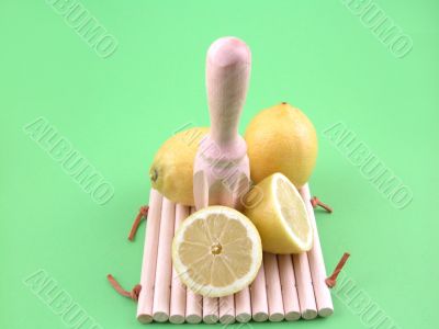 lemon squeezer