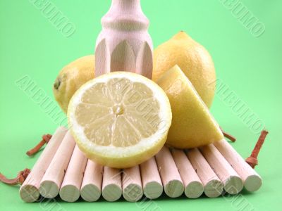 lemon squeezer