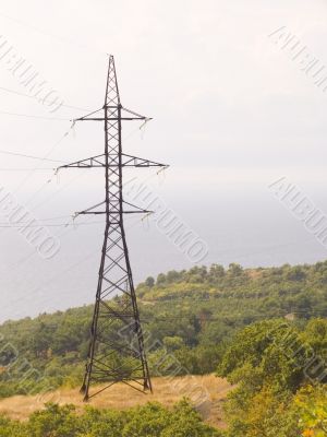 Power transmission tower