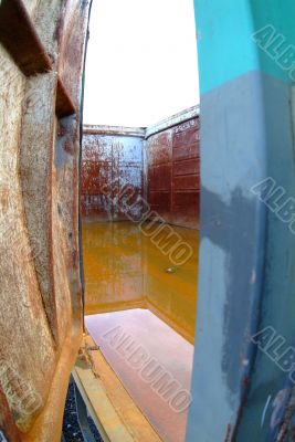 rusty waggon
