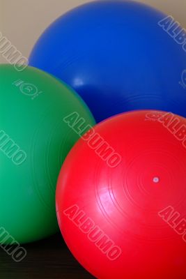  balls