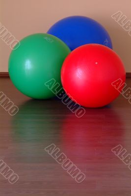  balls