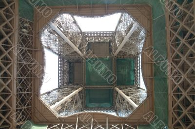 eiffel tower