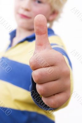 little boy, thumbs upp