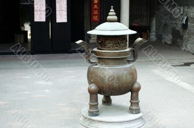 Incense holder