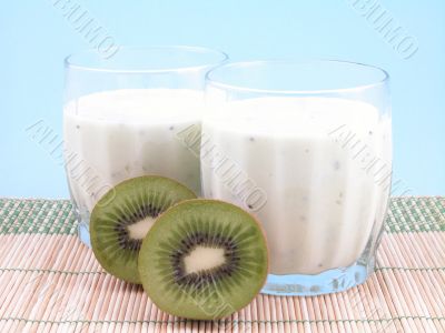 kiwi smoothie