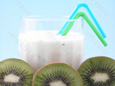 kiwi smoothie