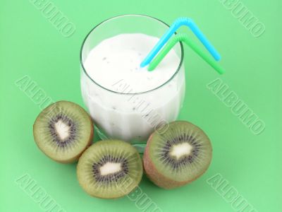 kiwi smoothie