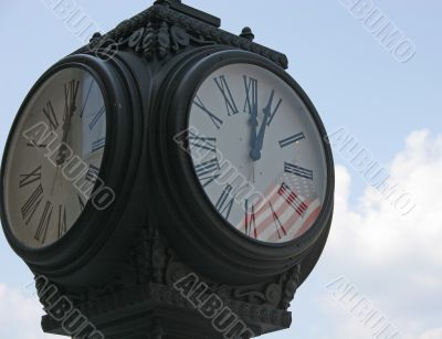 Clock with Flag