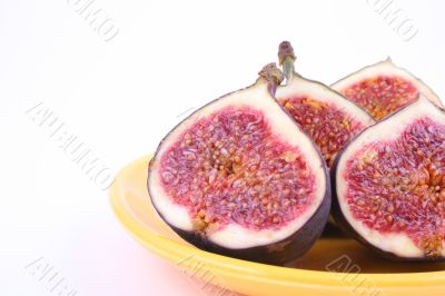 plate of fresh figs isolated
