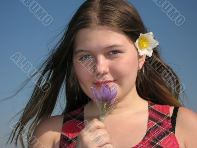 Girl with the flower