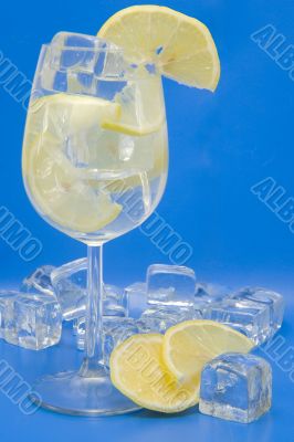 Ice and lemon