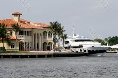 Mansion and Yacht