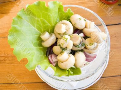 Snack from mushrooms