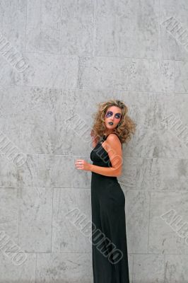 Model on Grey Wall left