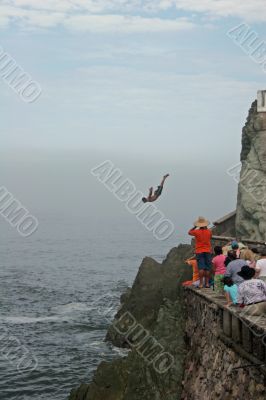 Cliff Diver 5